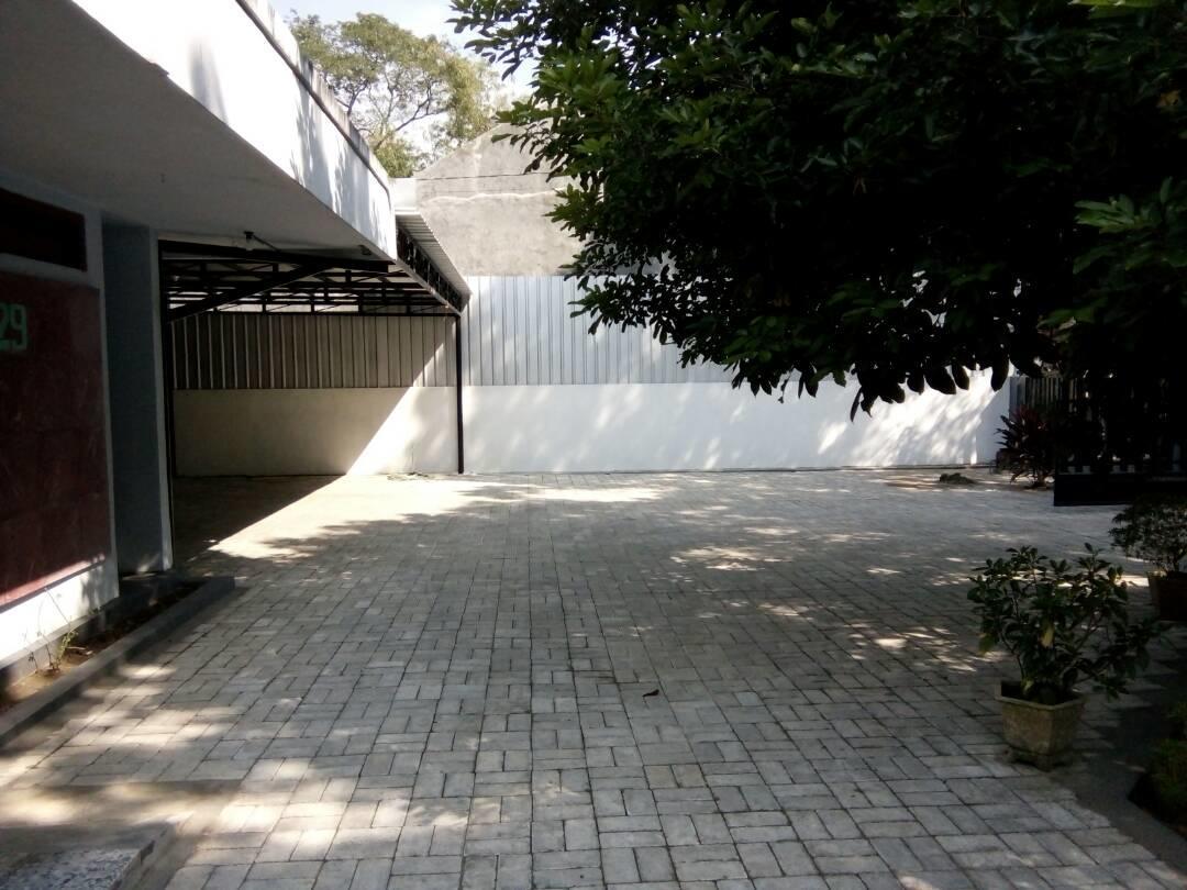 Rembulan Guest House Jombang Экстерьер фото